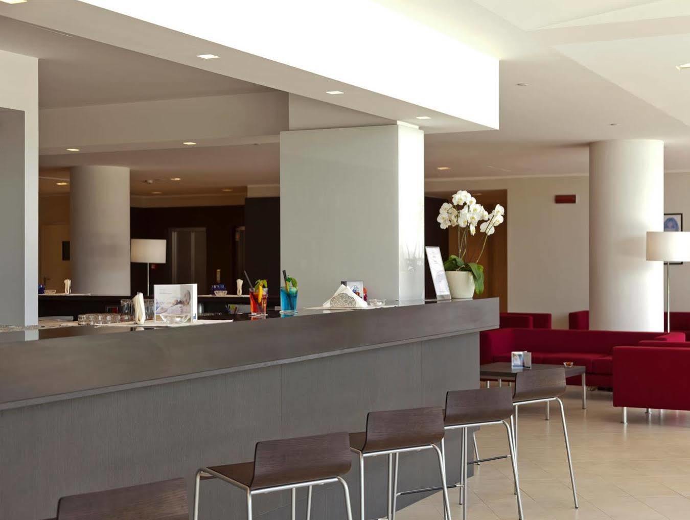 Inn Naples Airport Gricignano dʼAversa Buitenkant foto